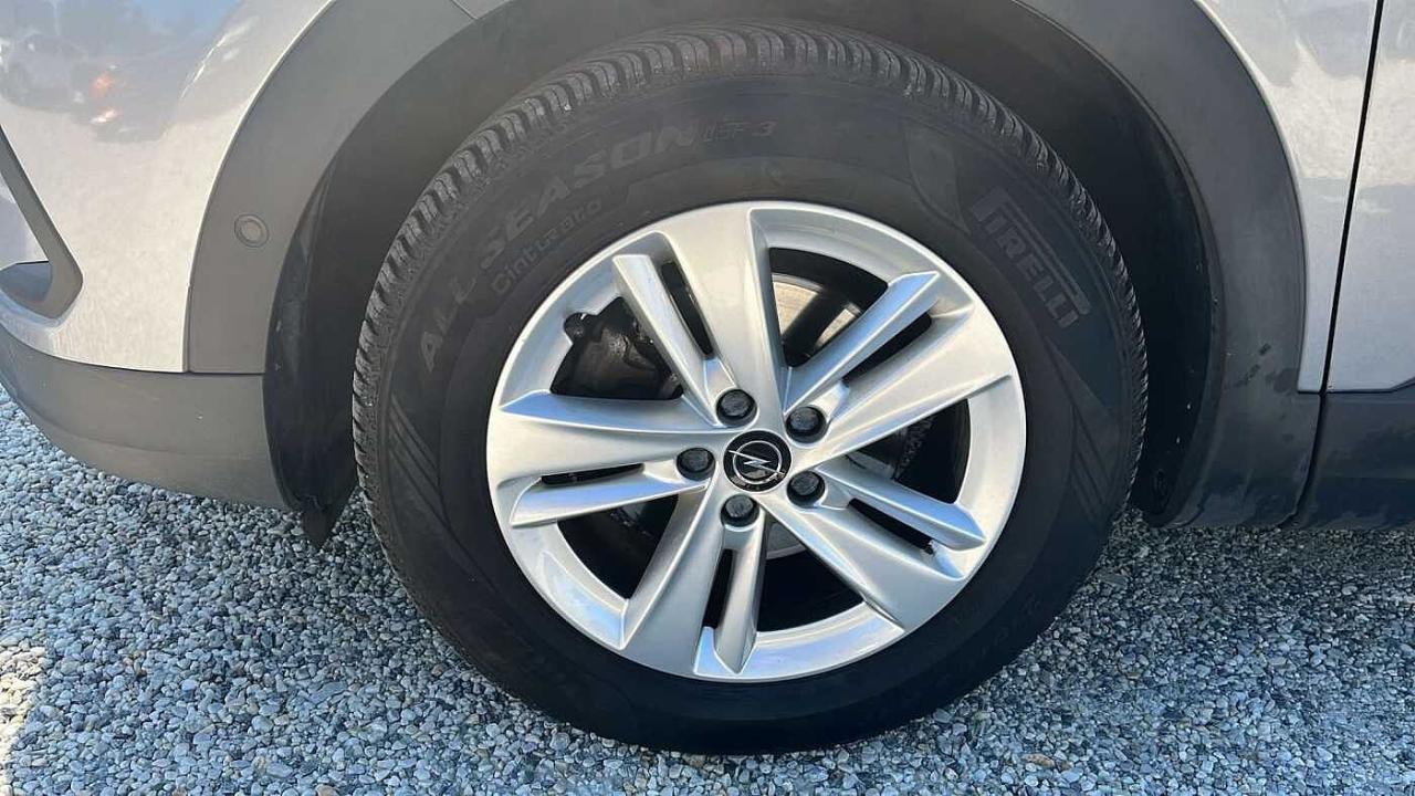 Opel Opel Grandland usata, con chiusura centralizzata