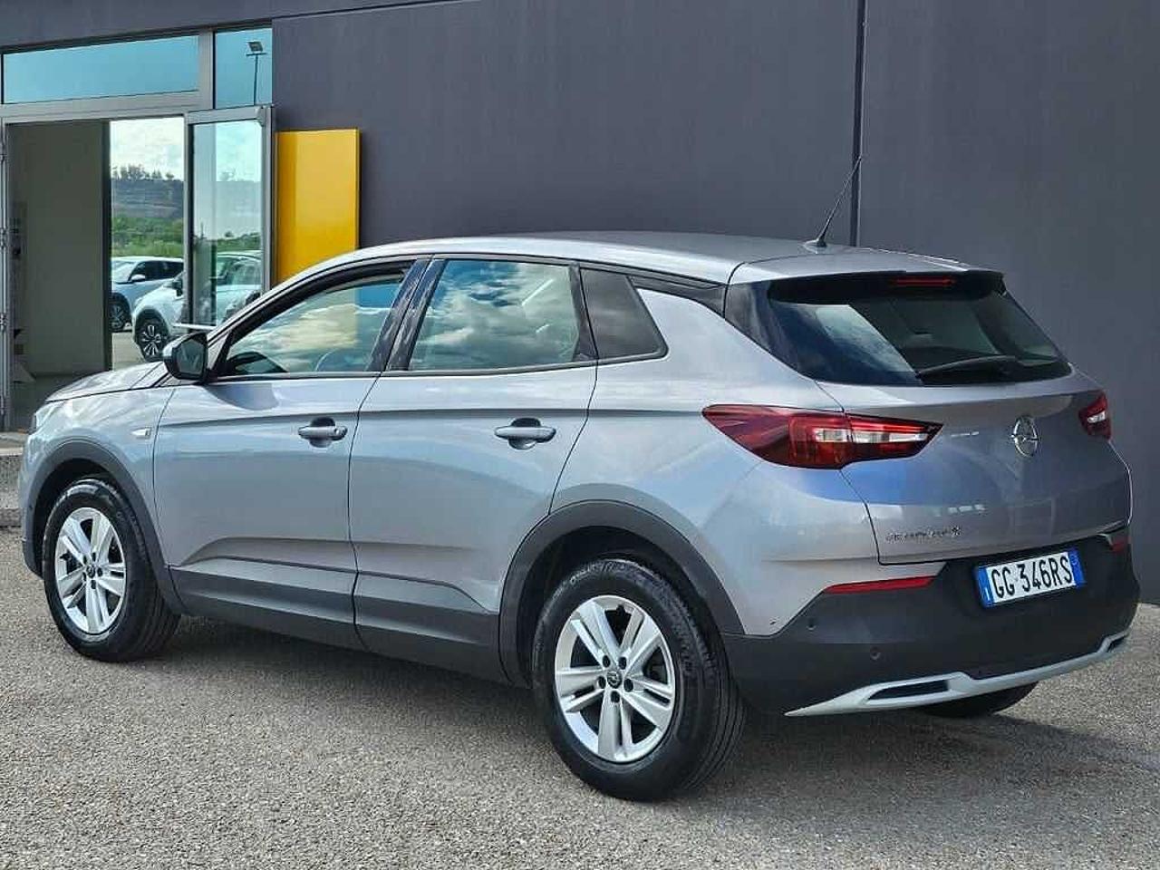 Opel Opel Grandland usata, con cd-radio