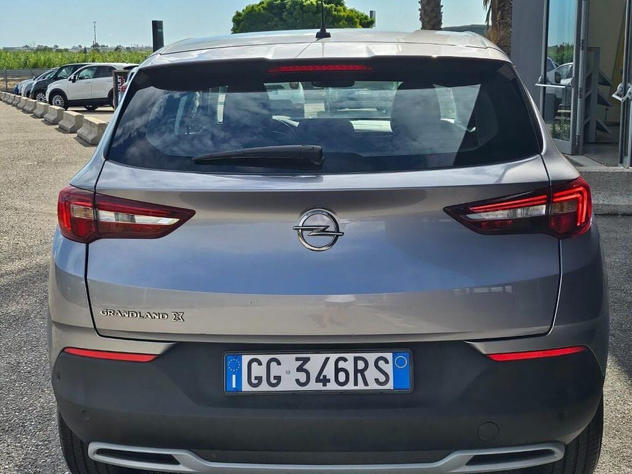 Opel Opel Grandland usata, con cerchio in lega 18