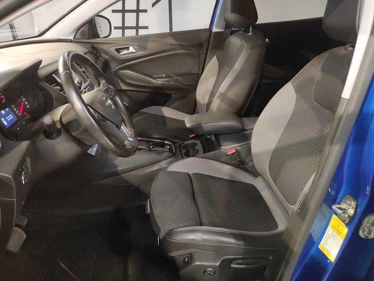 Opel Opel Grandland usata, con cd-radio