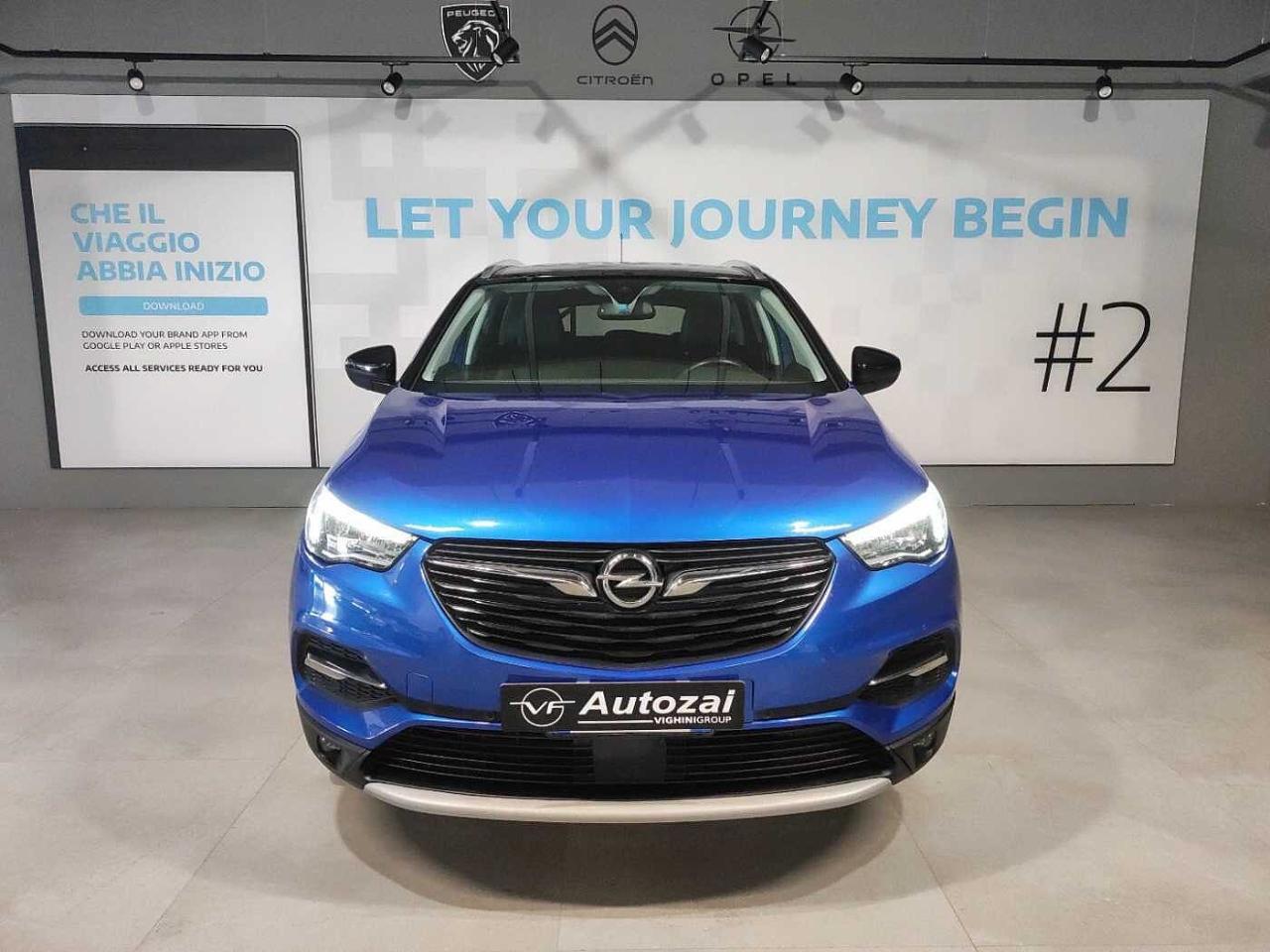 Opel Opel Grandland usata, con interno grigio scuro