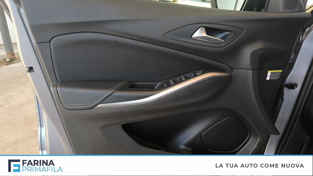 Opel Opel Grandland usata, con specchi elettrici