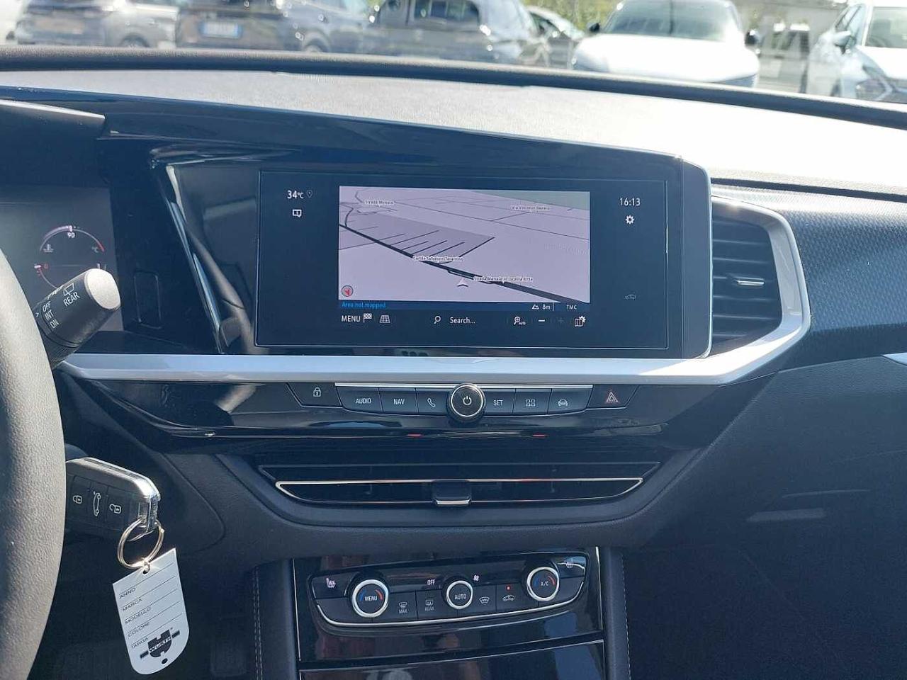 Opel Opel Grandland usata, con airbag frontali, laterali e tendina lato guida e passeggero