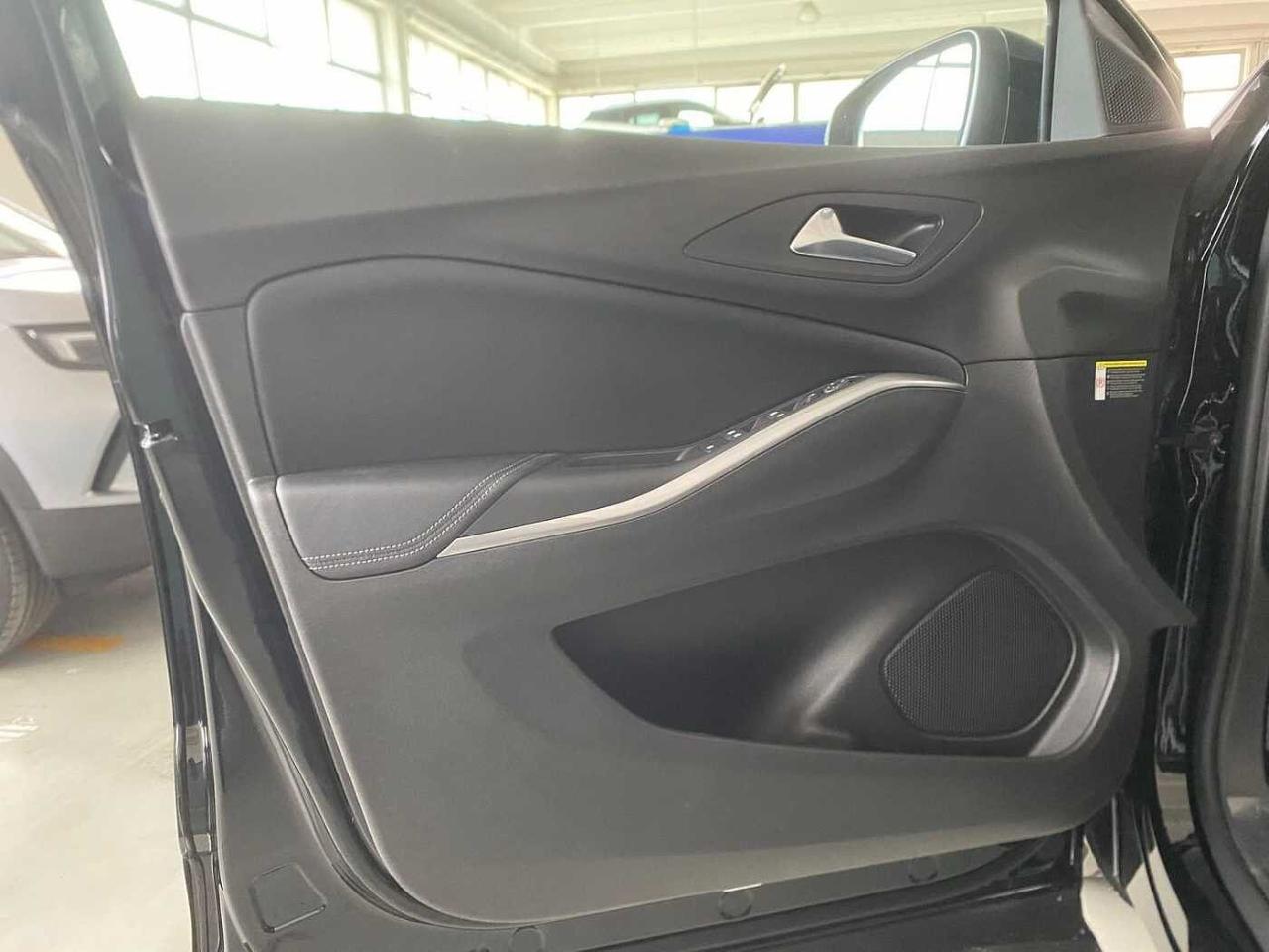 Opel Opel Grandland usata, con 5 porte