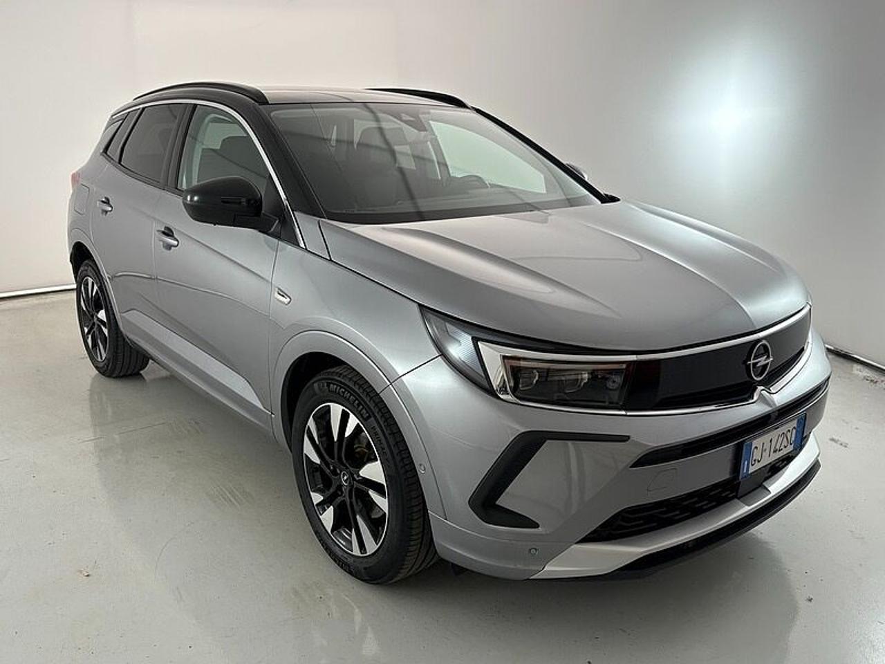 Opel Opel Grandland usata, con 5 porte