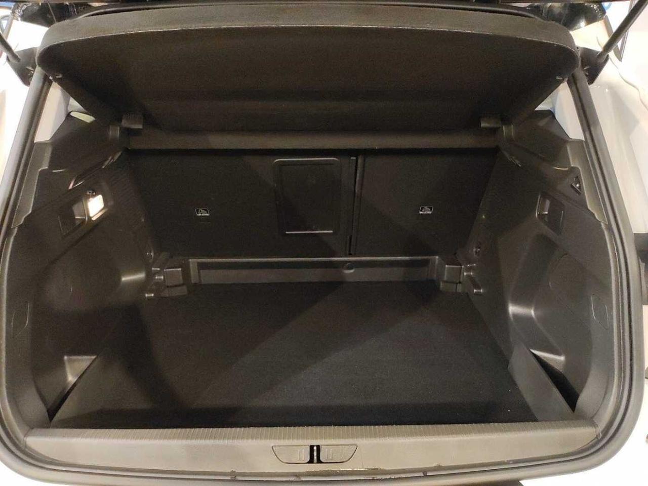 Opel Opel Grandland usata, con 4 cilindri