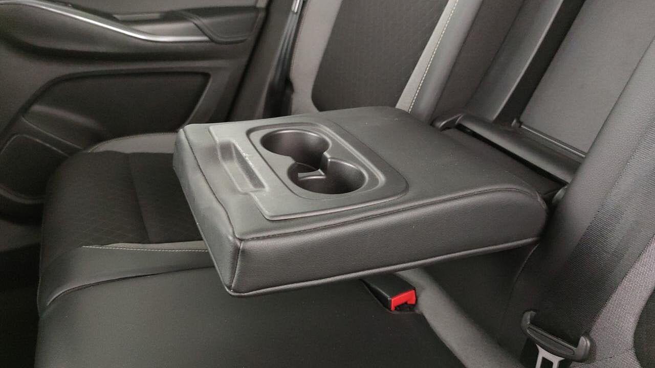 Opel Opel Grandland usata, con vetri elettrici