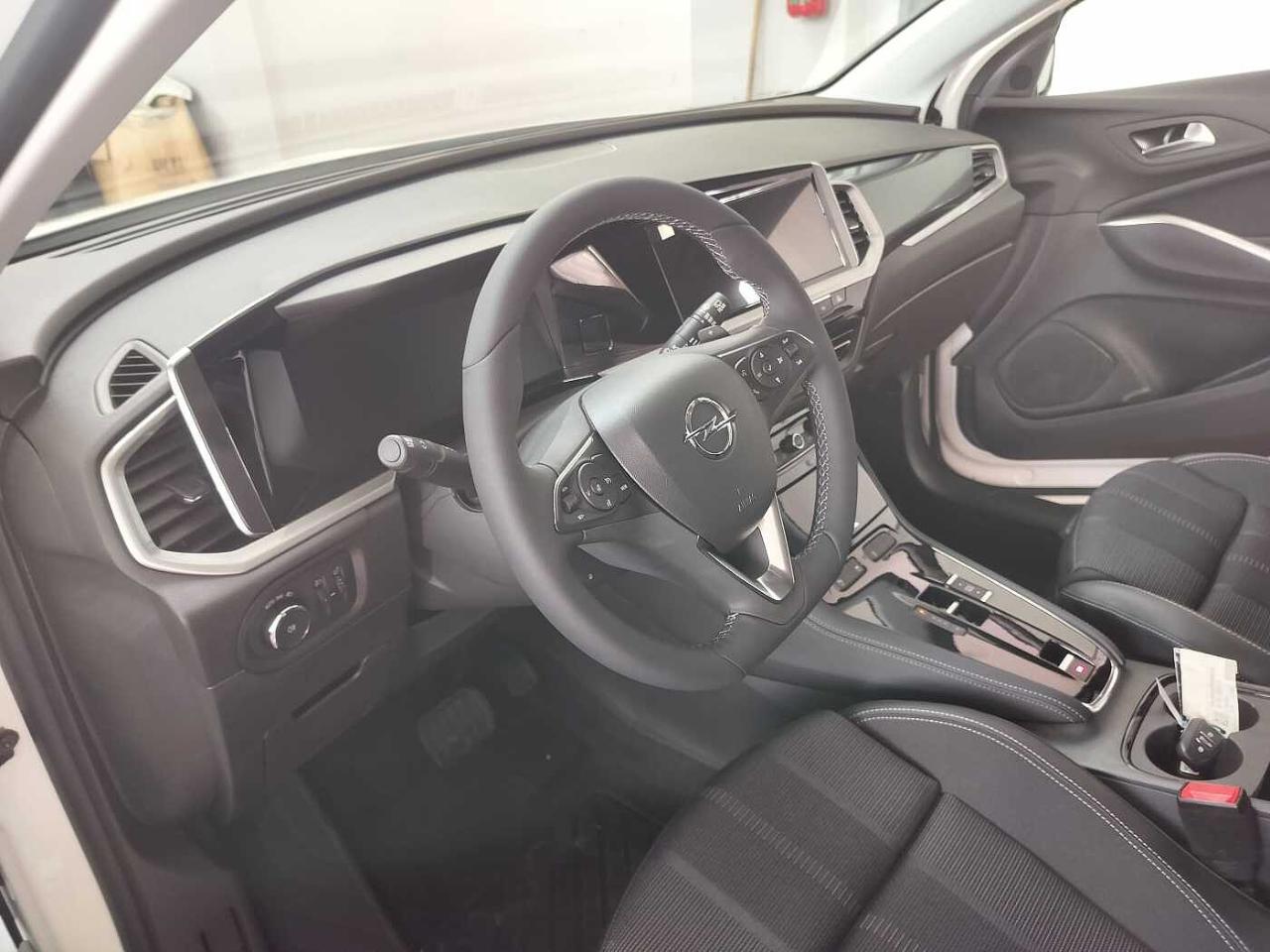 Opel Opel Grandland usata, con 5500