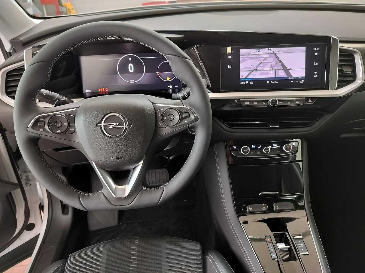 Opel Opel Grandland usata, con BTA BOX