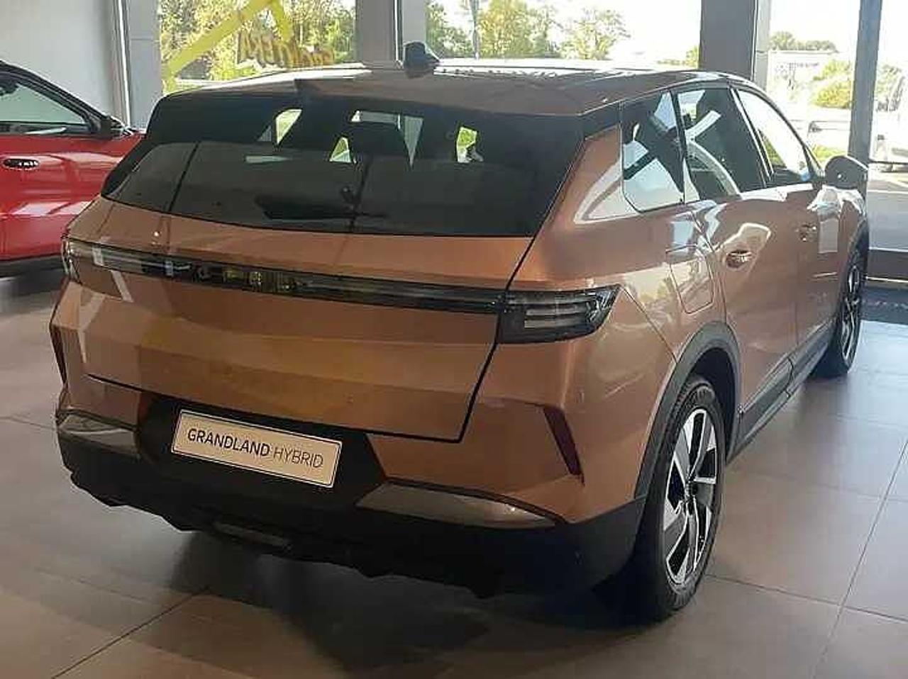Opel Opel Grandland usata, con assistenza alla partenza in salita