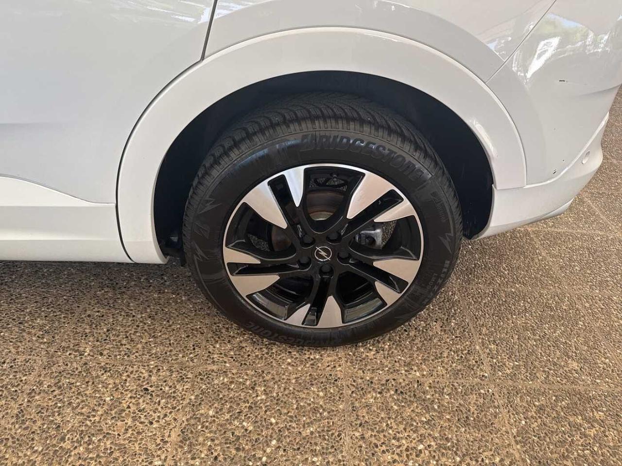 Opel Opel Grandland usata, con rilevazione dei segnali stradali