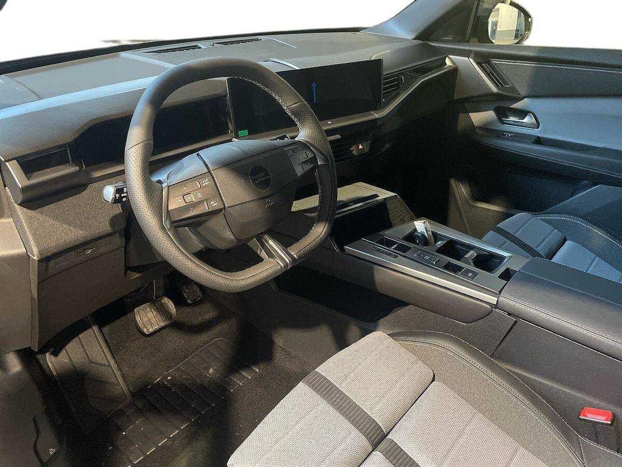 Opel Opel Grandland usata, con fari fendinebbia