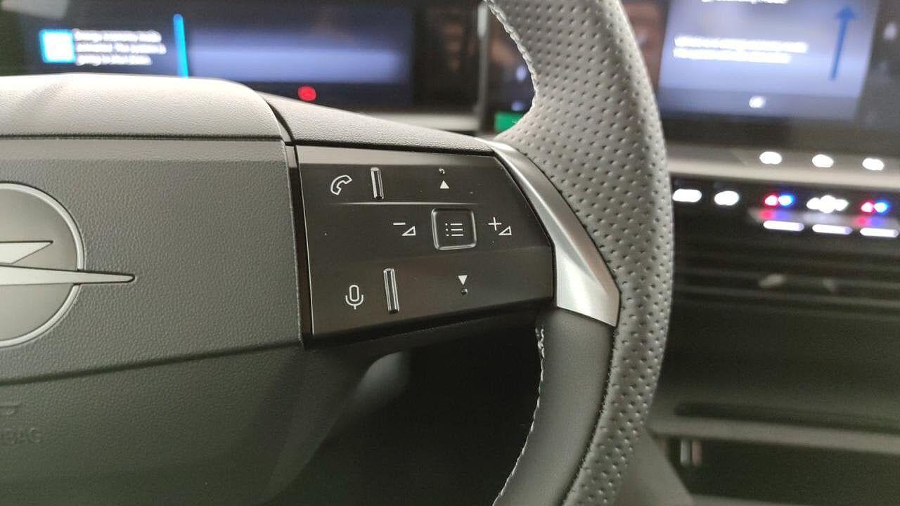 Opel Opel Grandland usata, con controllo di trazione