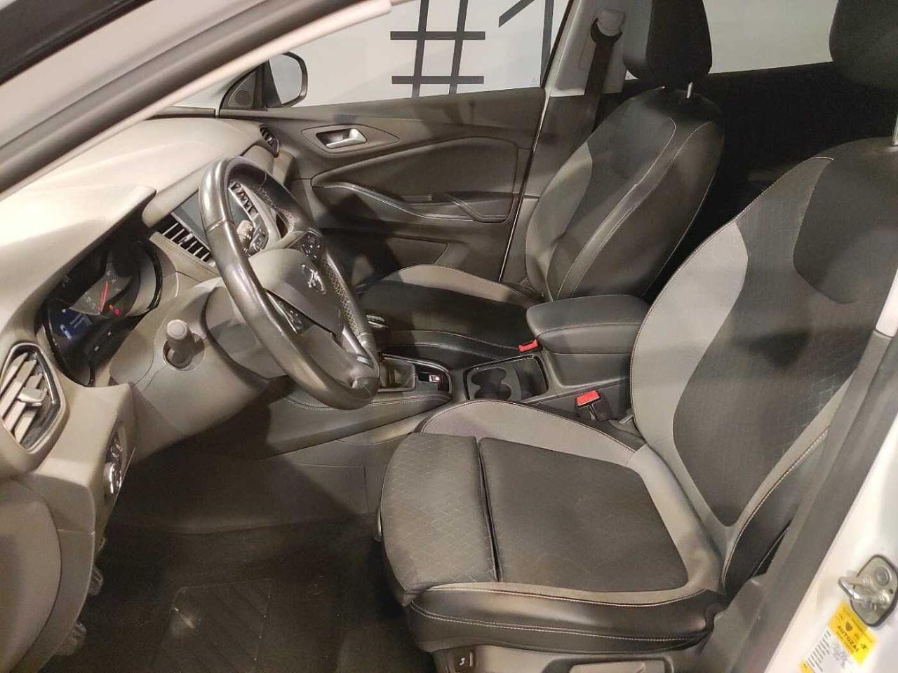 Opel Opel Grandland usata, con cd-radio