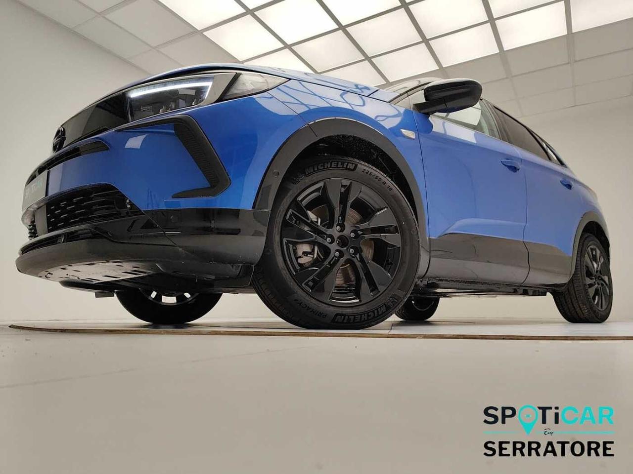 Opel Opel Grandland usata, con airbag frontali, laterali e tendina lato guida e passeggero