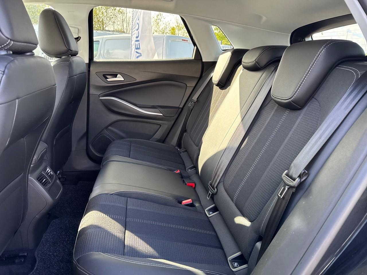 Opel Opel Grandland usata, con Climatizzatore