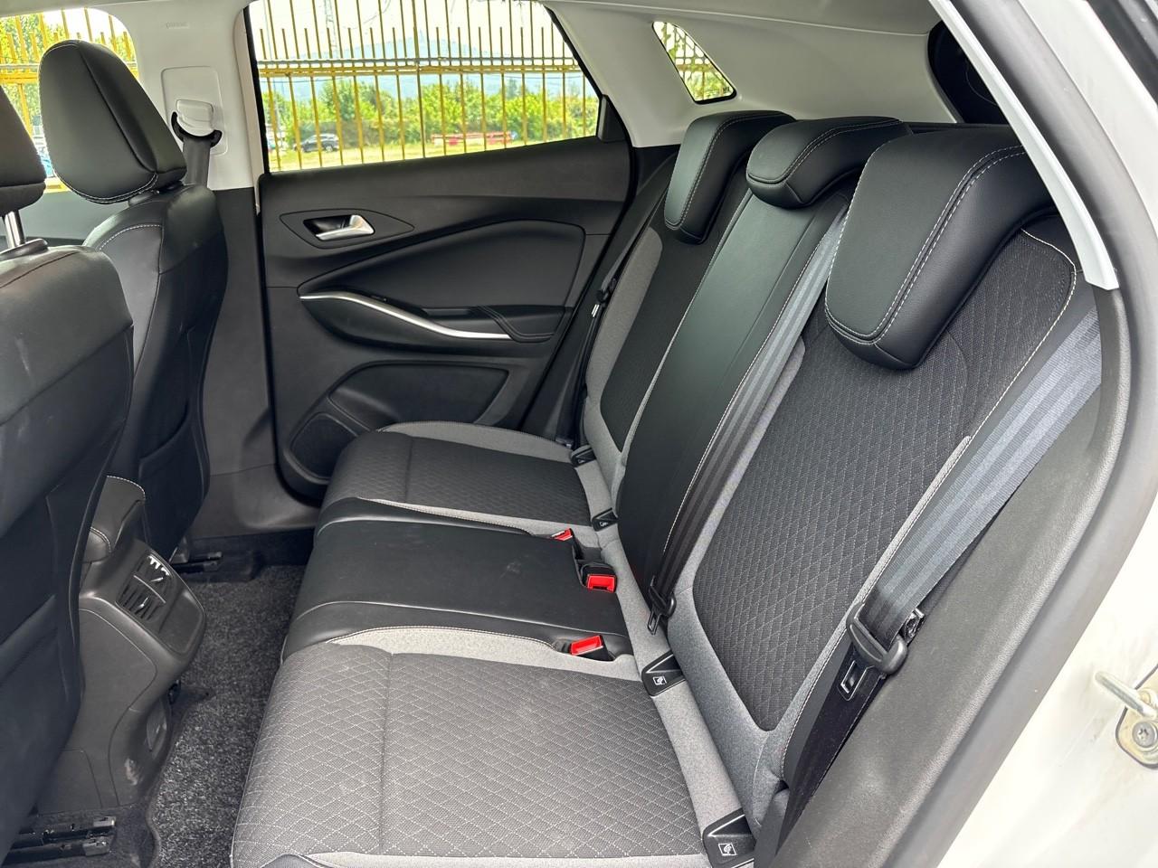 Opel Opel Grandland usata, con Climatizzatore