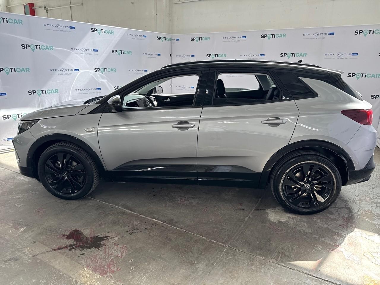 Opel Opel Grandland usata 16