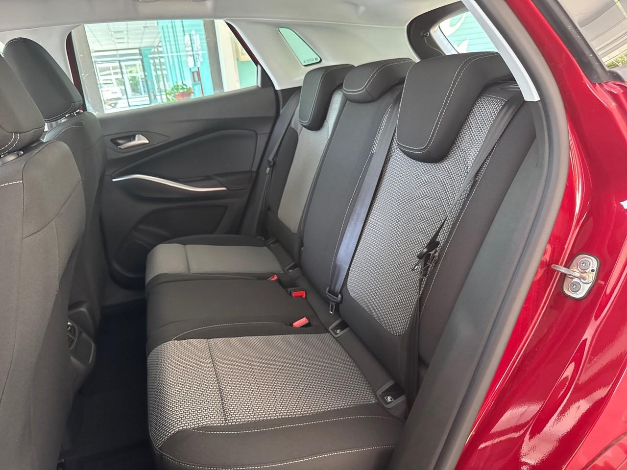 Opel Opel Grandland usata, con Climatizzatore