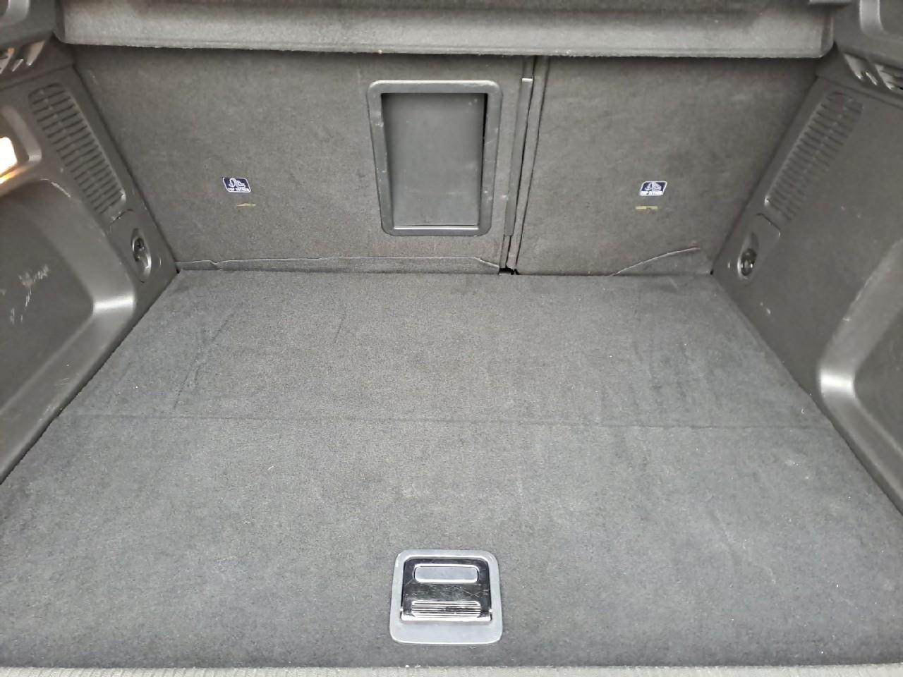 Opel Opel Grandland usata, con assistenza al parcheggio posteriore e parch compl autom/uscita