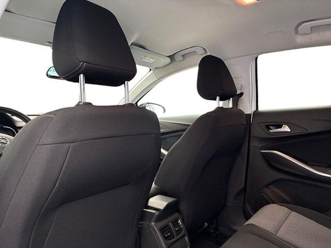 Opel Opel Grandland usata, con airbag frontali e laterali lato passeggero disattivabili
