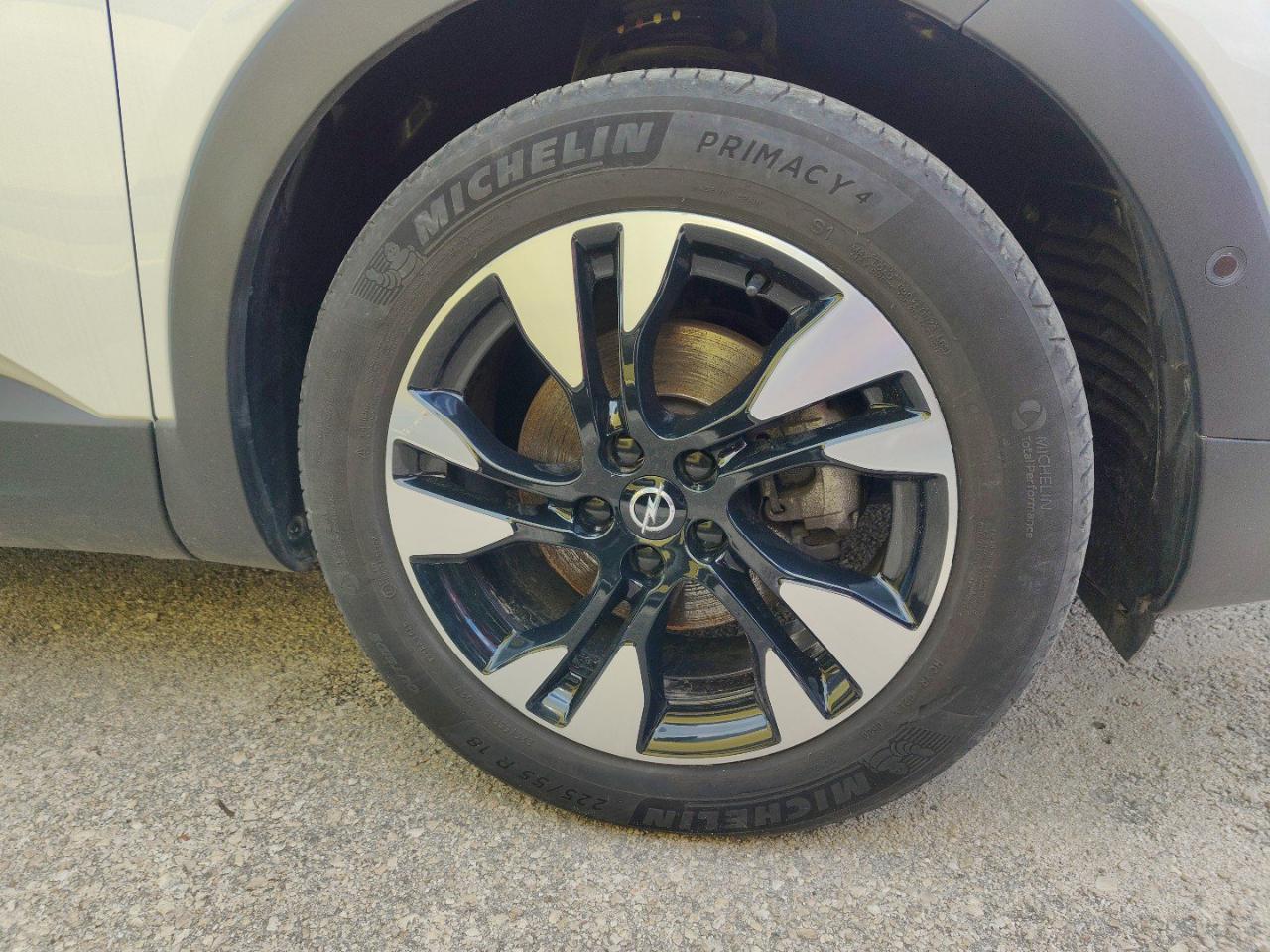 Opel Opel Grandland usata, con cerchi in lega