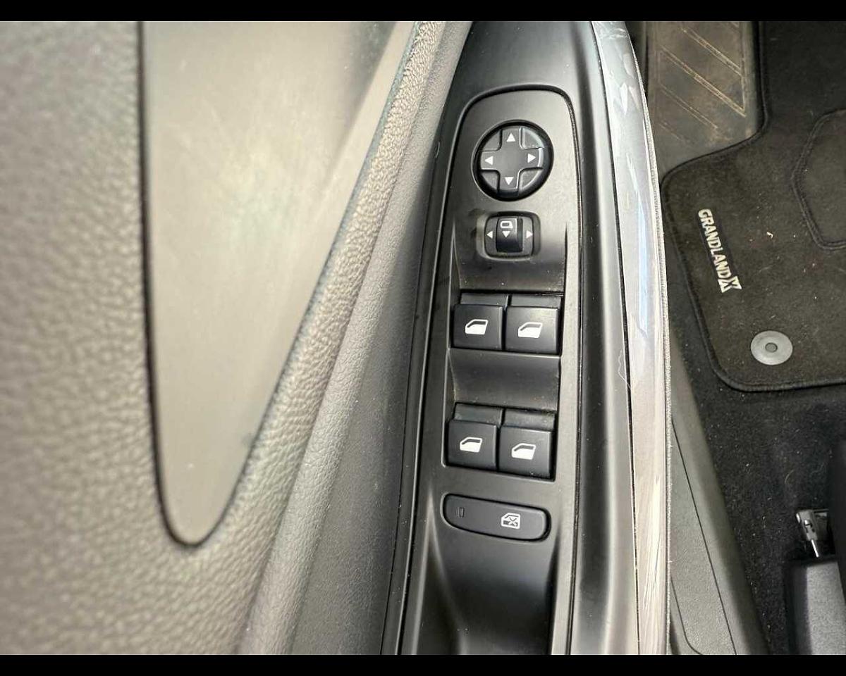 Opel Opel Grandland usata, con android auto & apple carplay