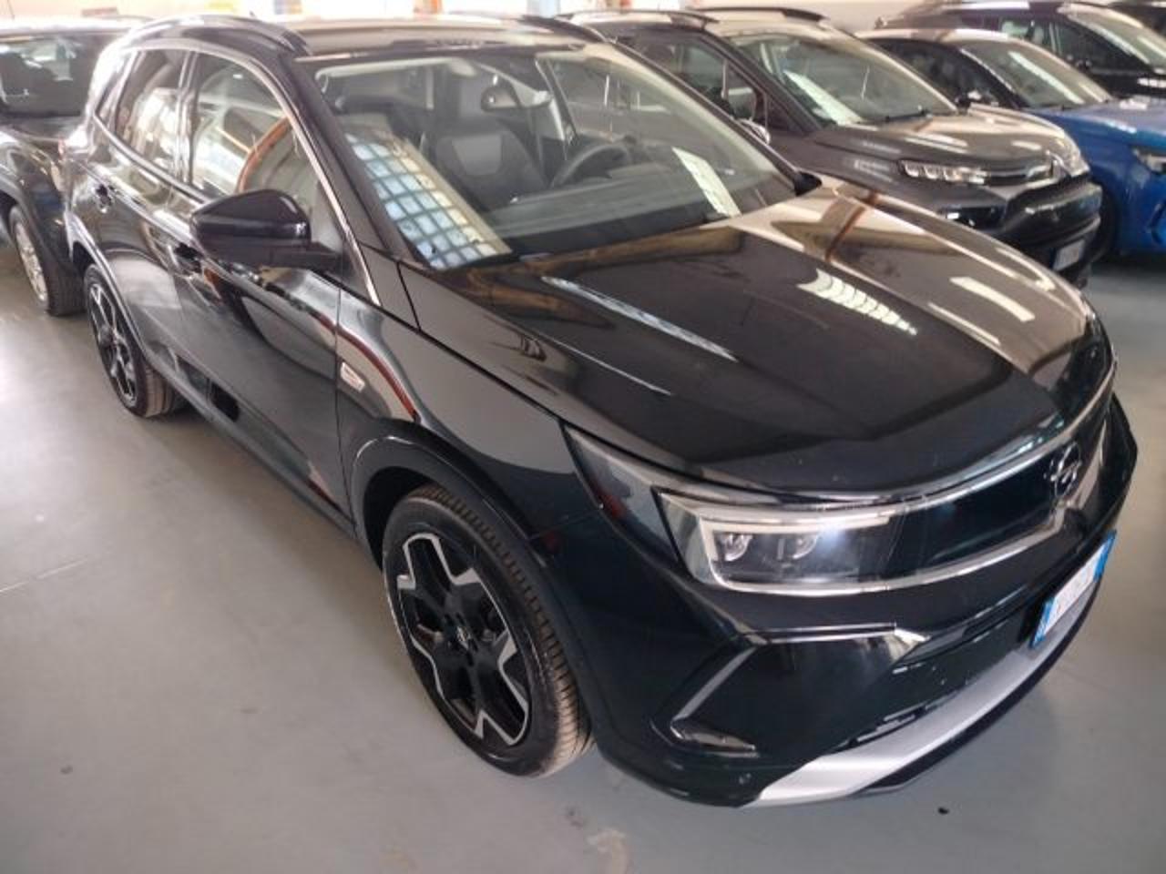 Opel Opel Grandland usata, con autoradio