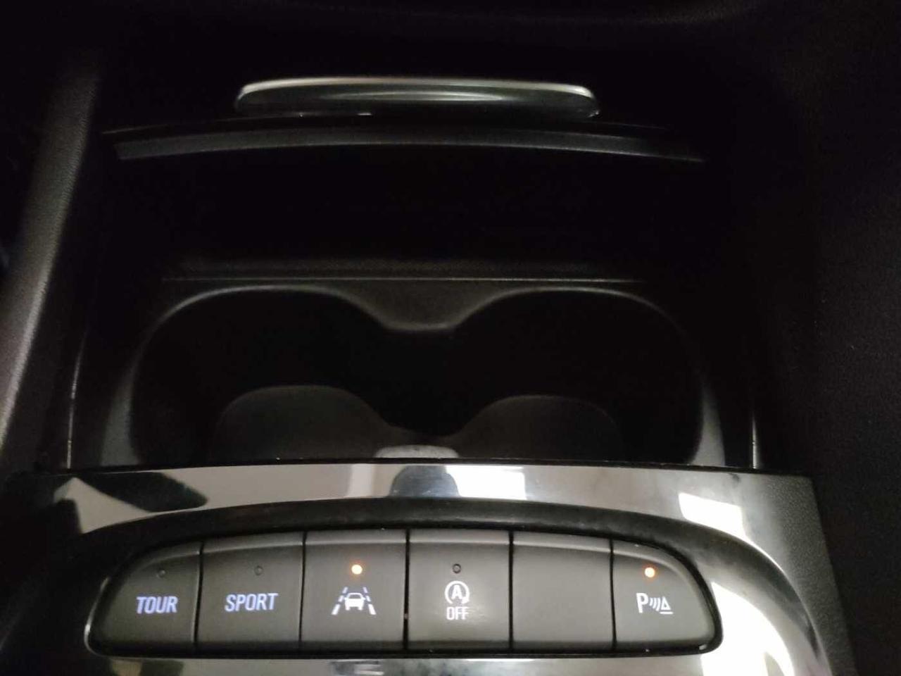 Opel Opel Insignia usata, con antenna satellitare