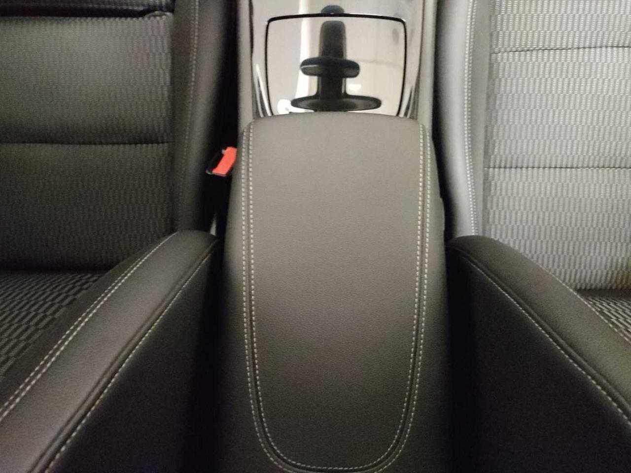 Opel Opel Insignia usata, con assistente alle frenate di emergenza