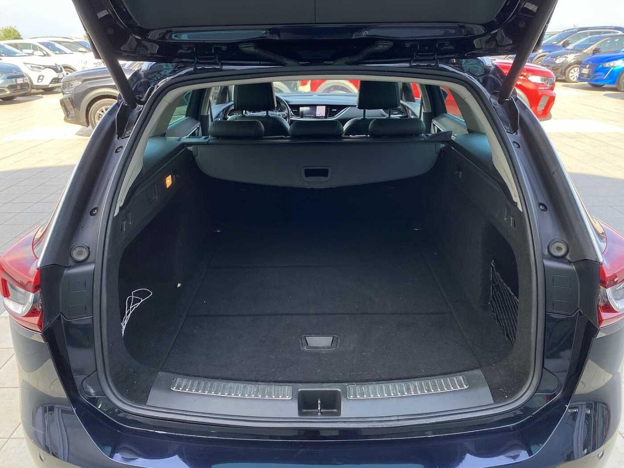 Opel Opel Insignia usata, con 6 marce