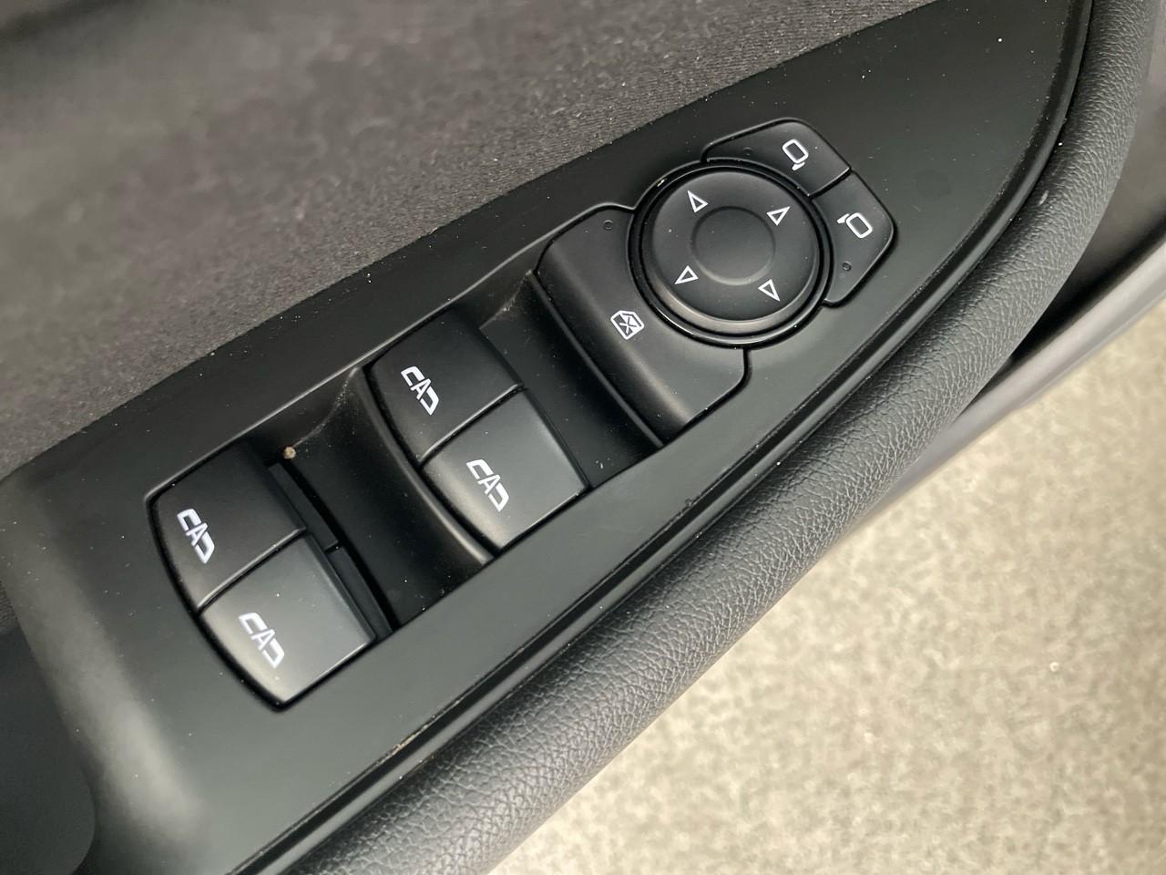 Opel Opel Insignia usata, con 7 altoparlanti