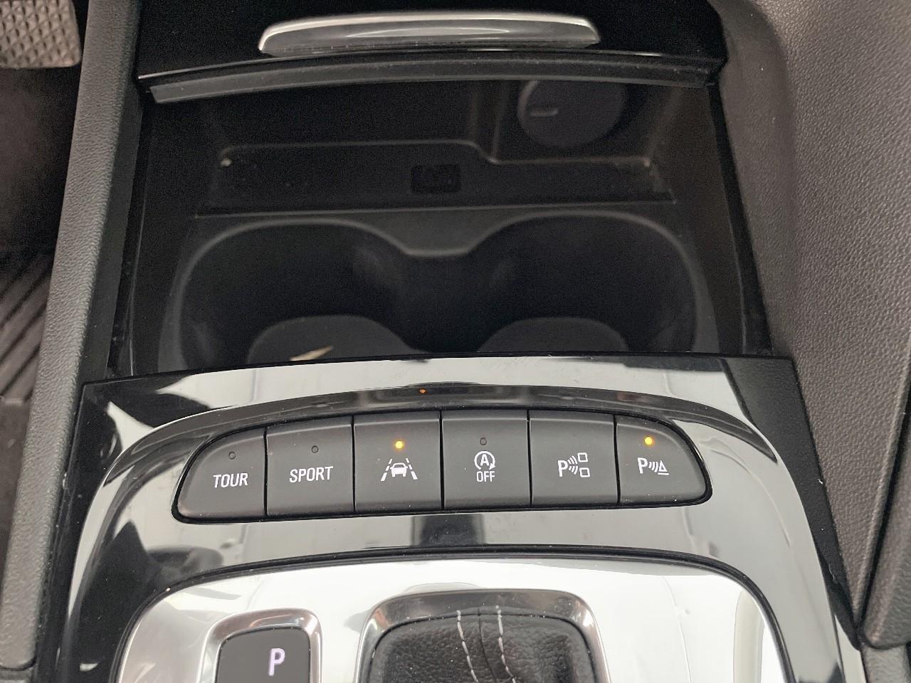 Opel Opel Insignia usata, con apps integrate