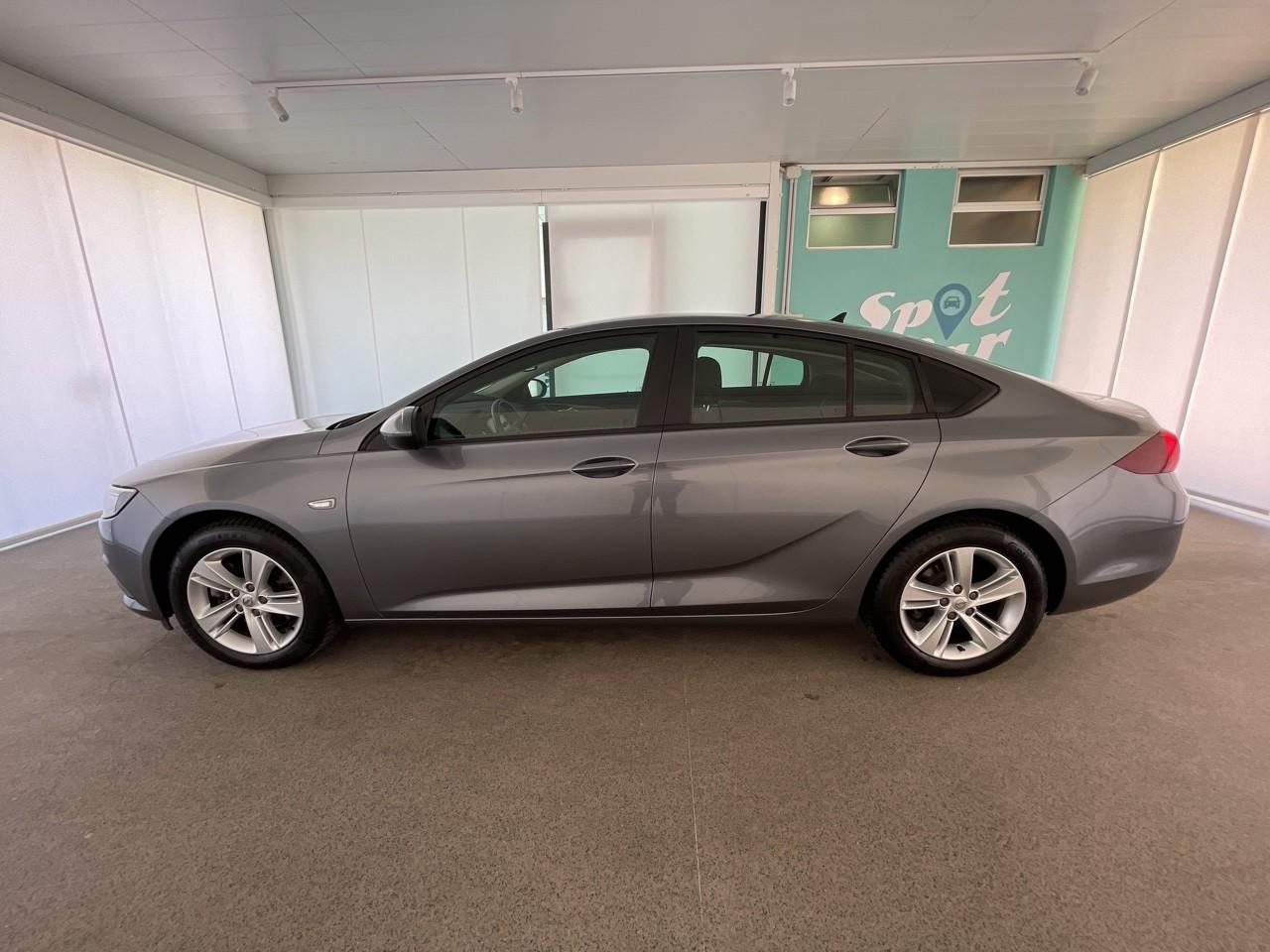 Opel Opel Insignia usata, con chiusura centralizzata a distanza , incl. cristalli elettrici