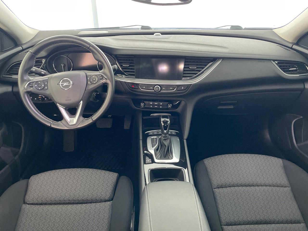 Opel Opel Insignia usata, con cofano attivo protezione pedoni