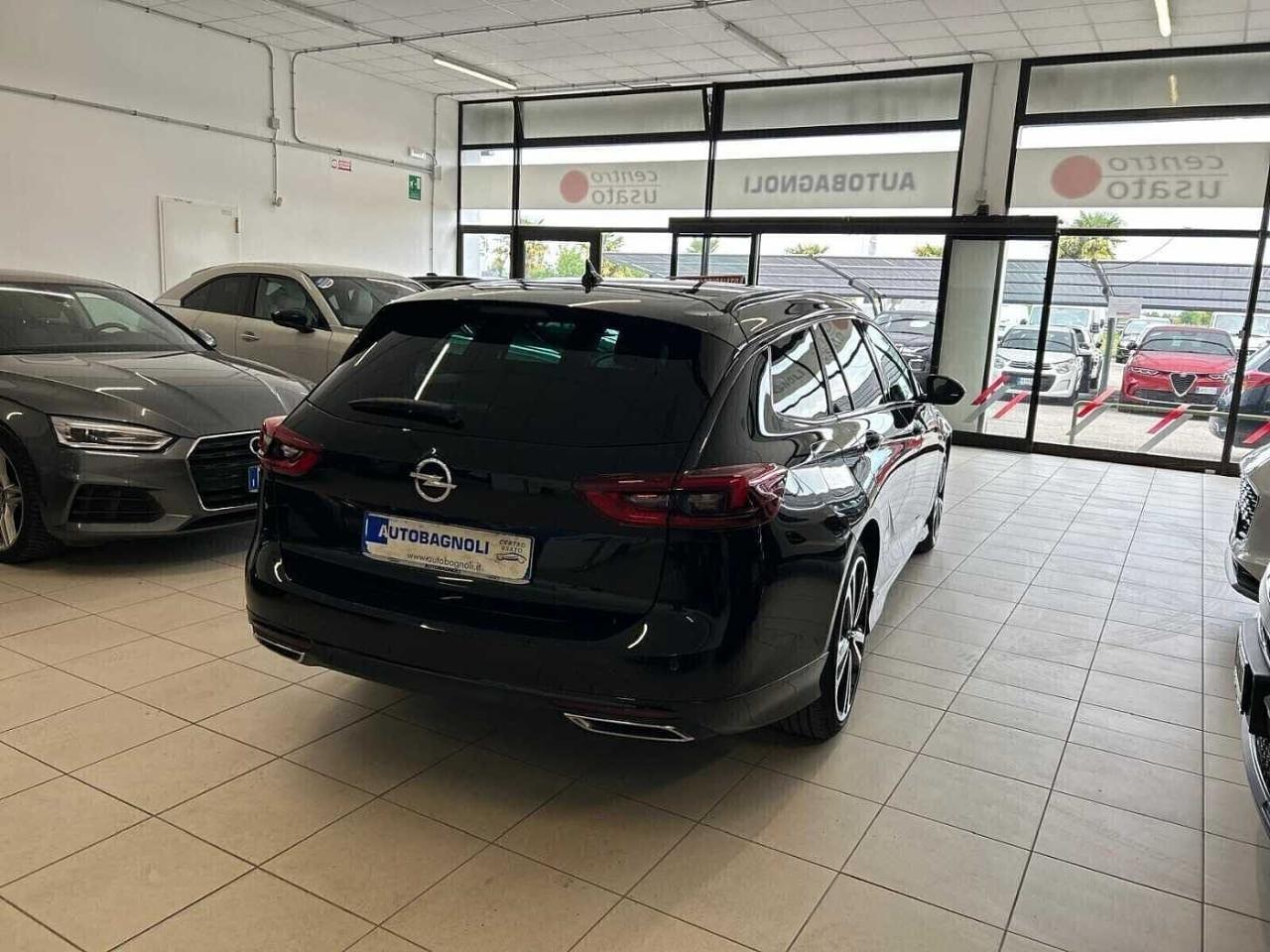 Opel Opel Insignia usata, con barre porta tutto