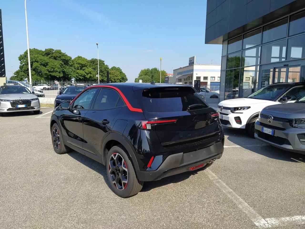 Opel Opel Mokka usata, con antenna satellitare