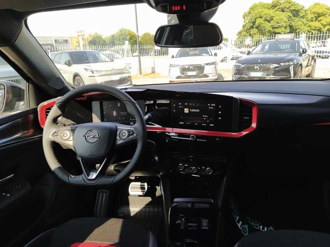 Opel Opel Mokka usata, con chiave richiudibile con controlli remoti + seconda chiave rigida