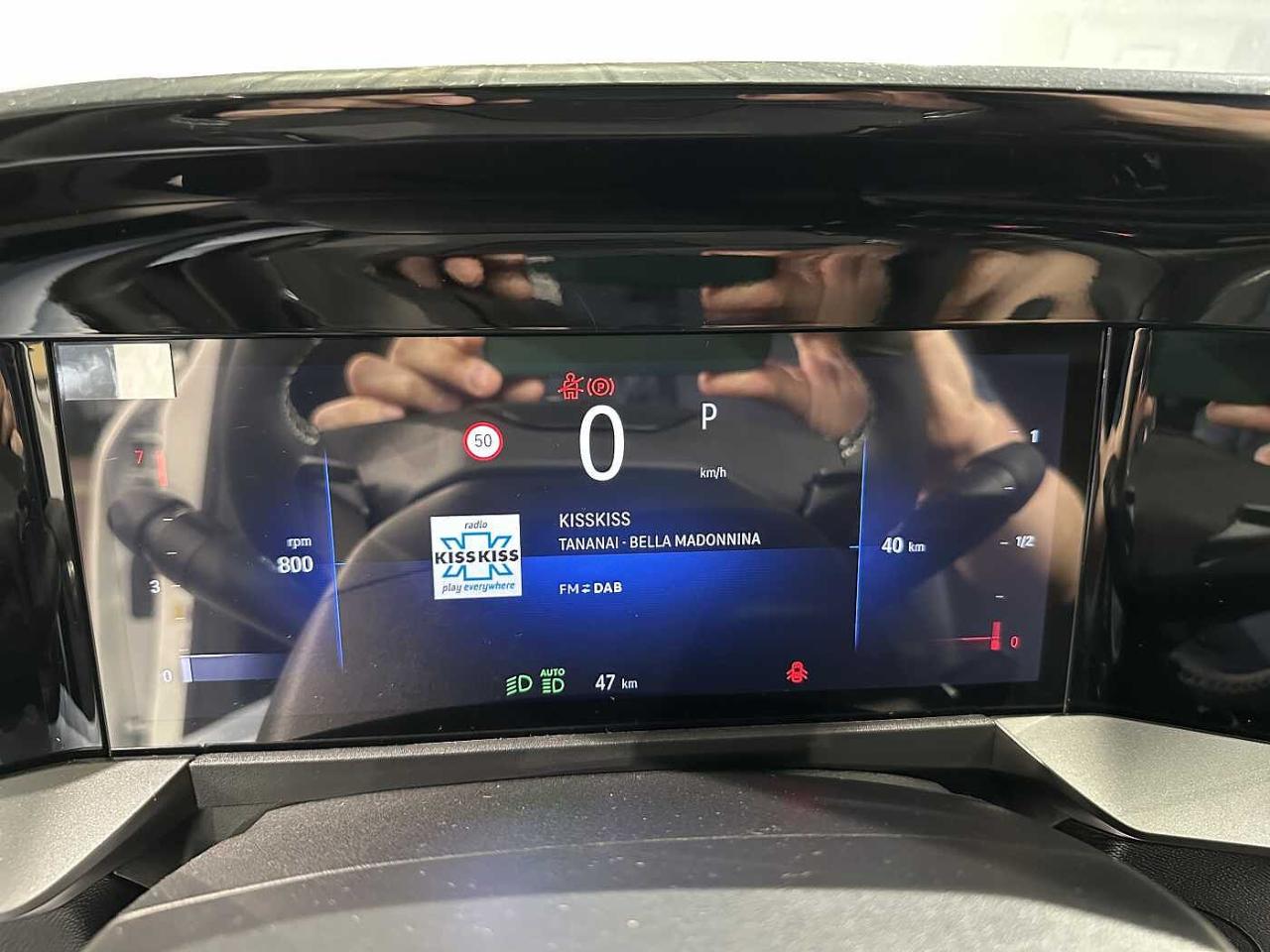 Opel Opel Mokka usata, con antenna satellitare