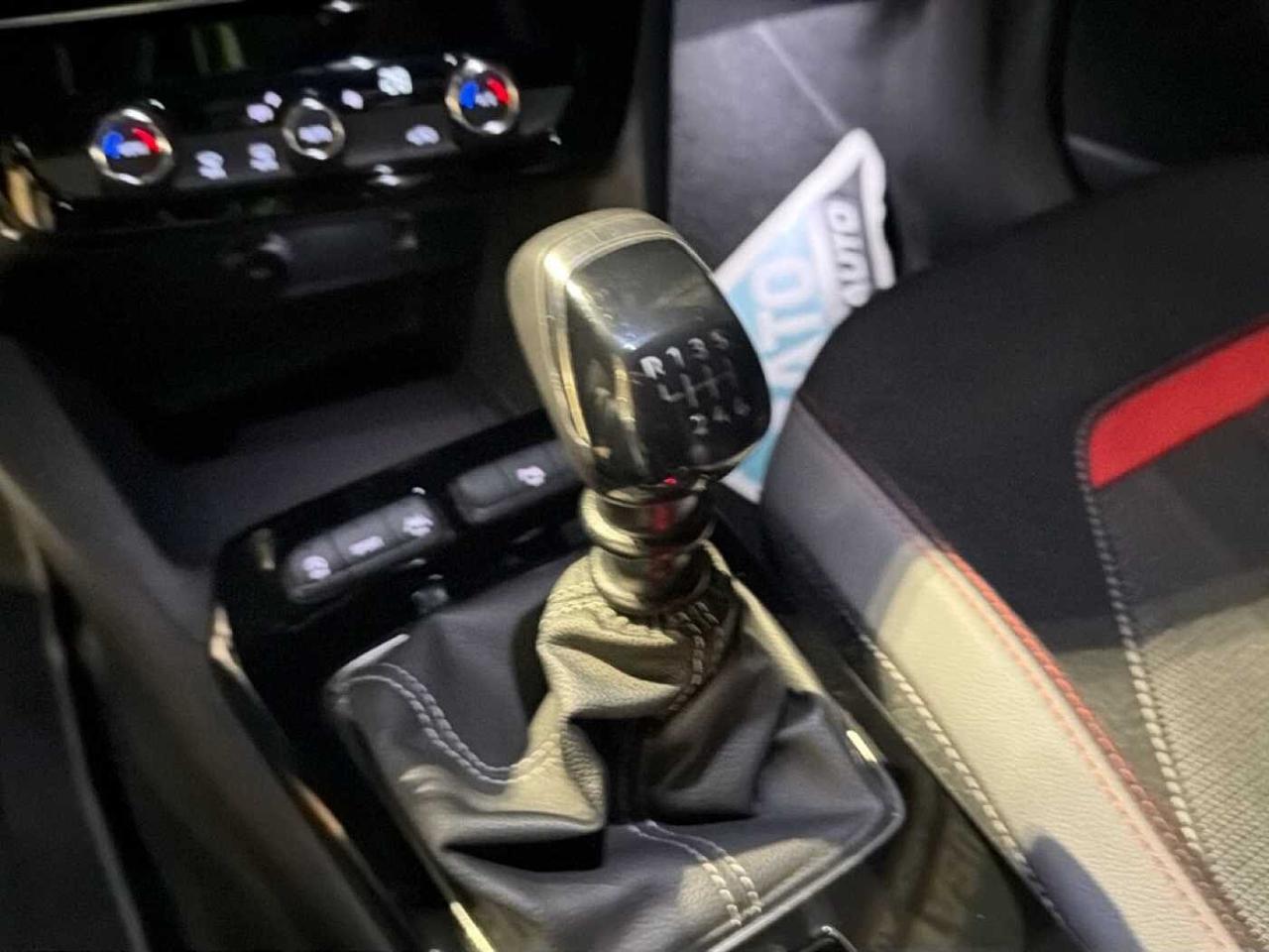 Opel Opel Mokka usata 13