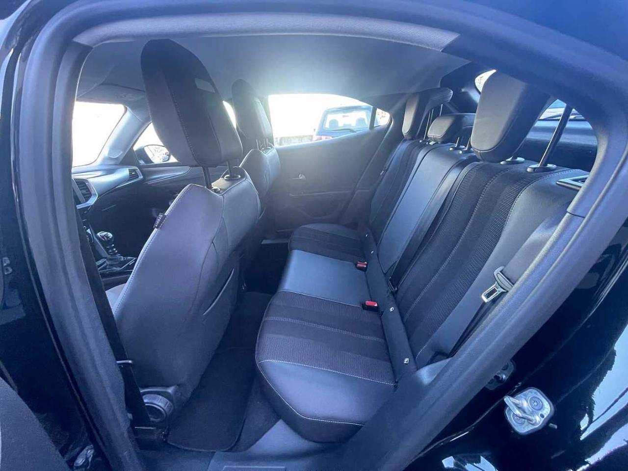 Opel Opel Mokka usata 13