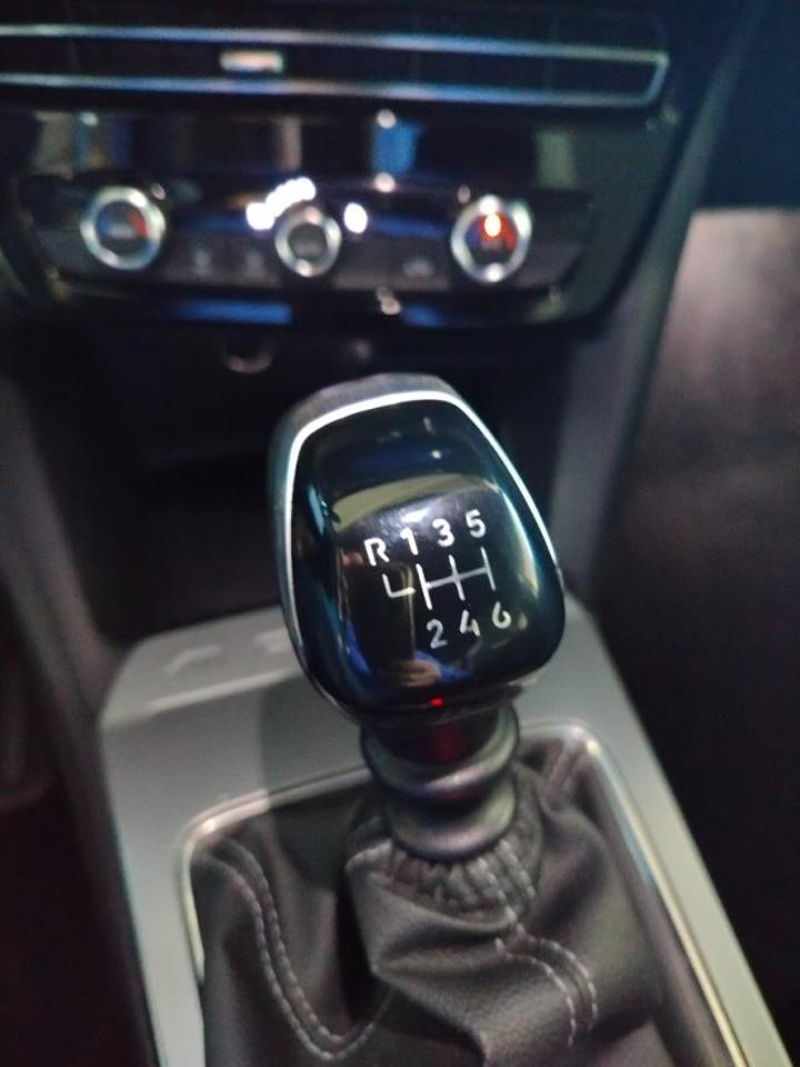 Opel Opel Mokka usata 8