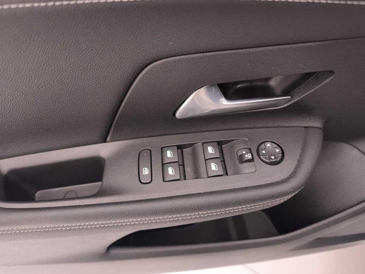 Opel Opel Mokka usata 10