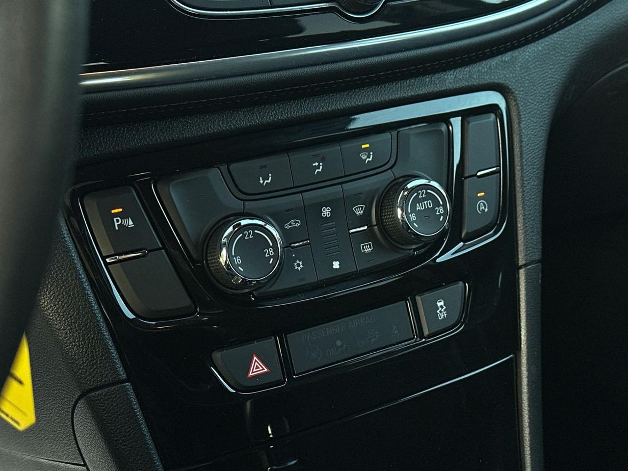 Opel Opel Mokka usata 16