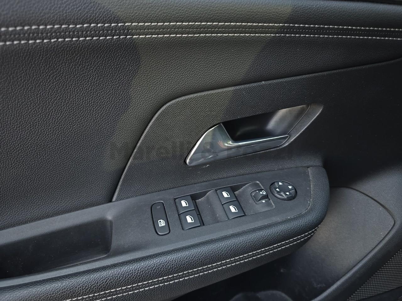 Opel Opel Mokka usata 8