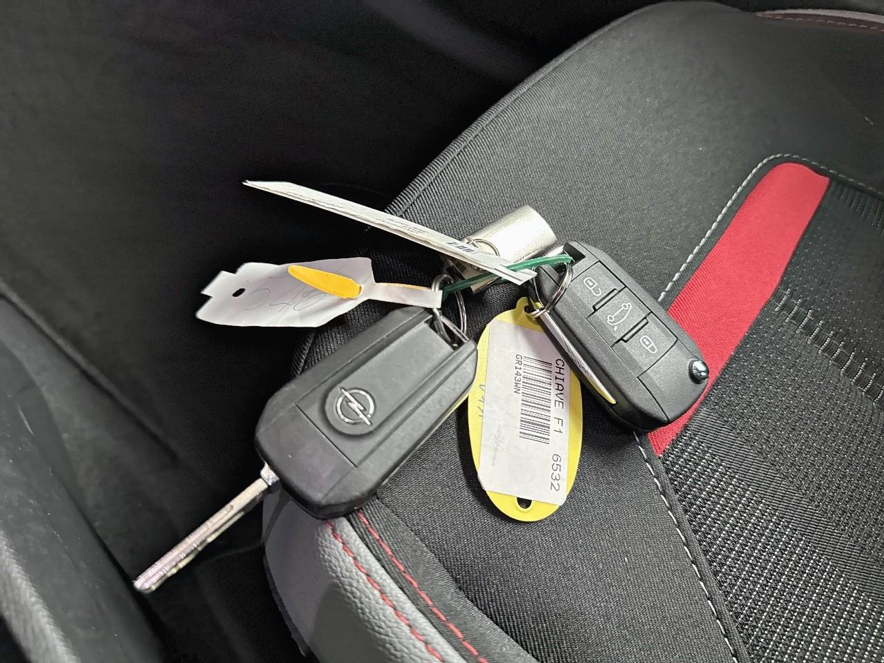 Opel Opel Mokka usata 12