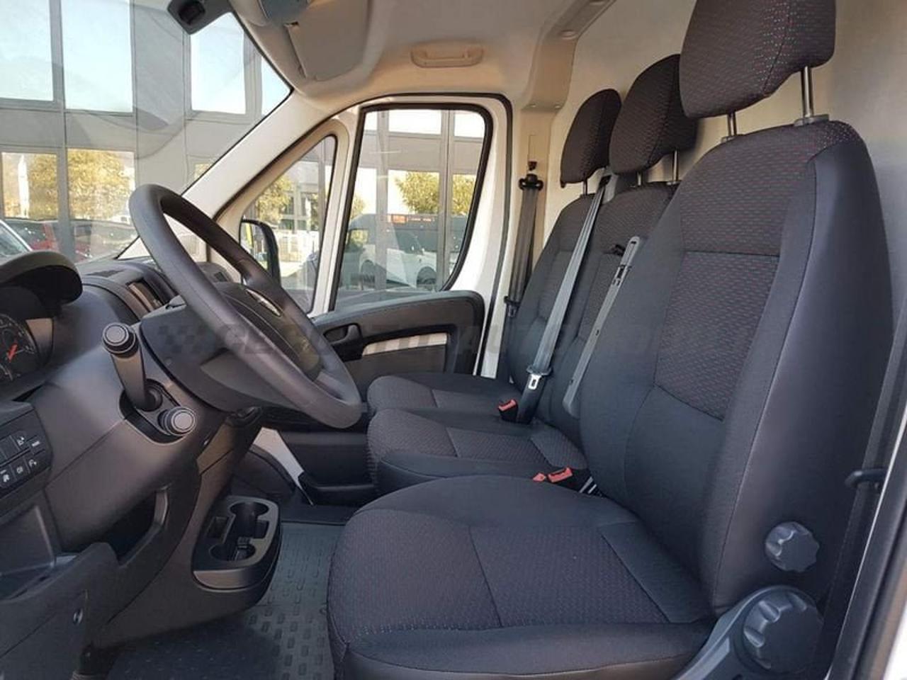 Opel Opel Movano usata, con alzacristalli elettrici
