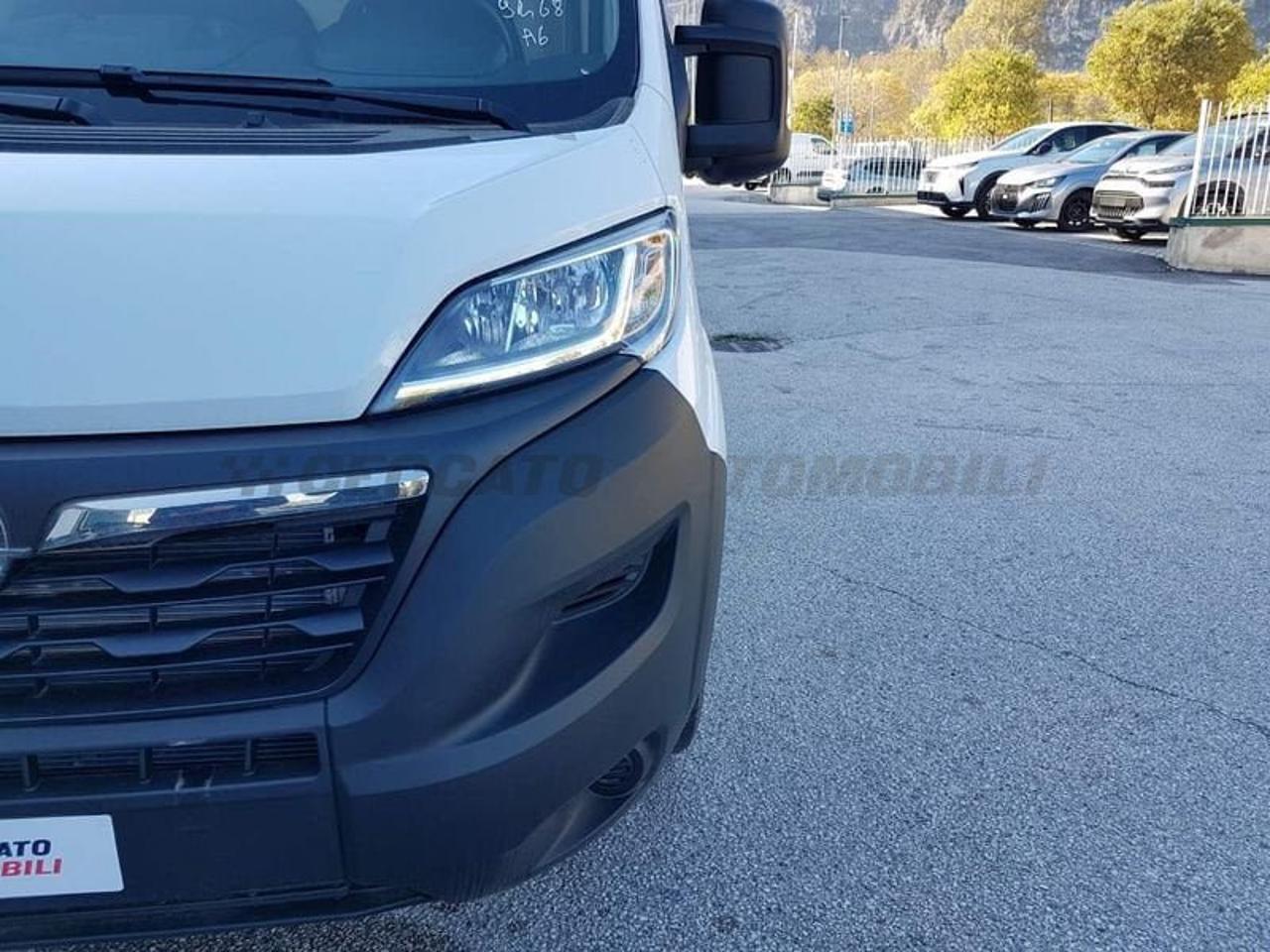 Opel Opel Movano usata 16