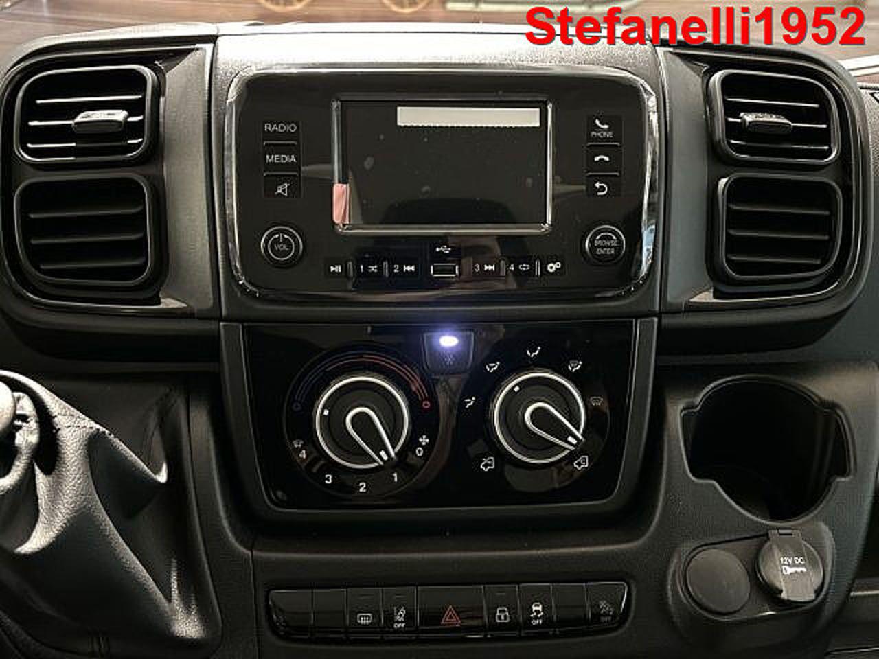 Opel Opel Movano usata, con android auto & apple carplay