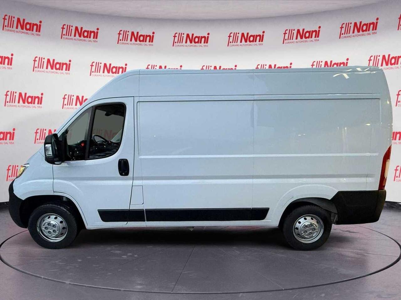 Opel Opel Movano usata, con 4 porte
